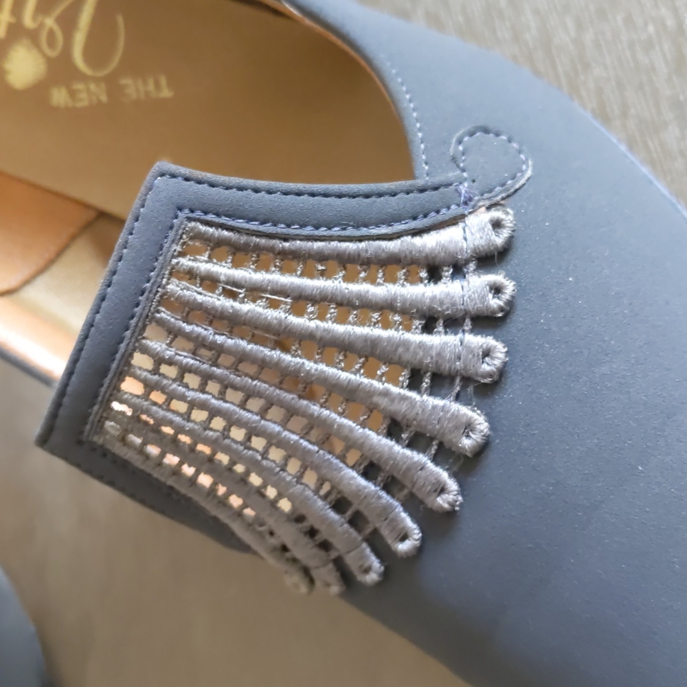 VTG Vitality Grey Heels Sz 7 - Picture 15 of 16